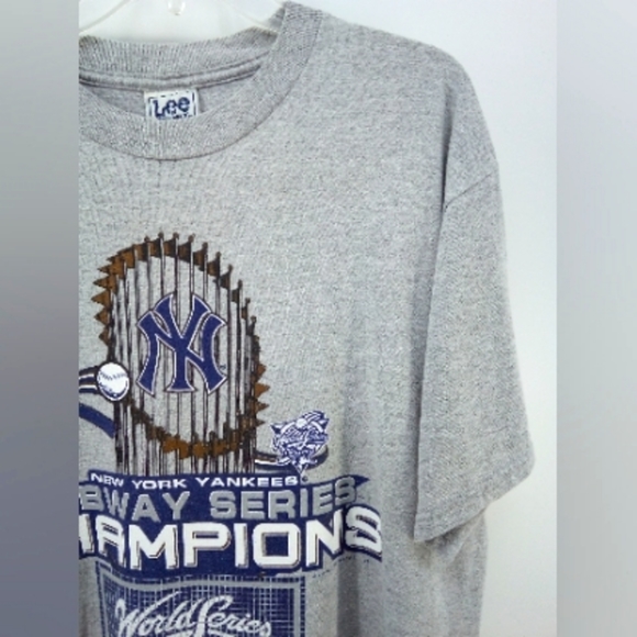 NY Yankees 2000 Subway Series Champions World Series Gray Lee 90% Cotton Top L - Picture 2 of 7